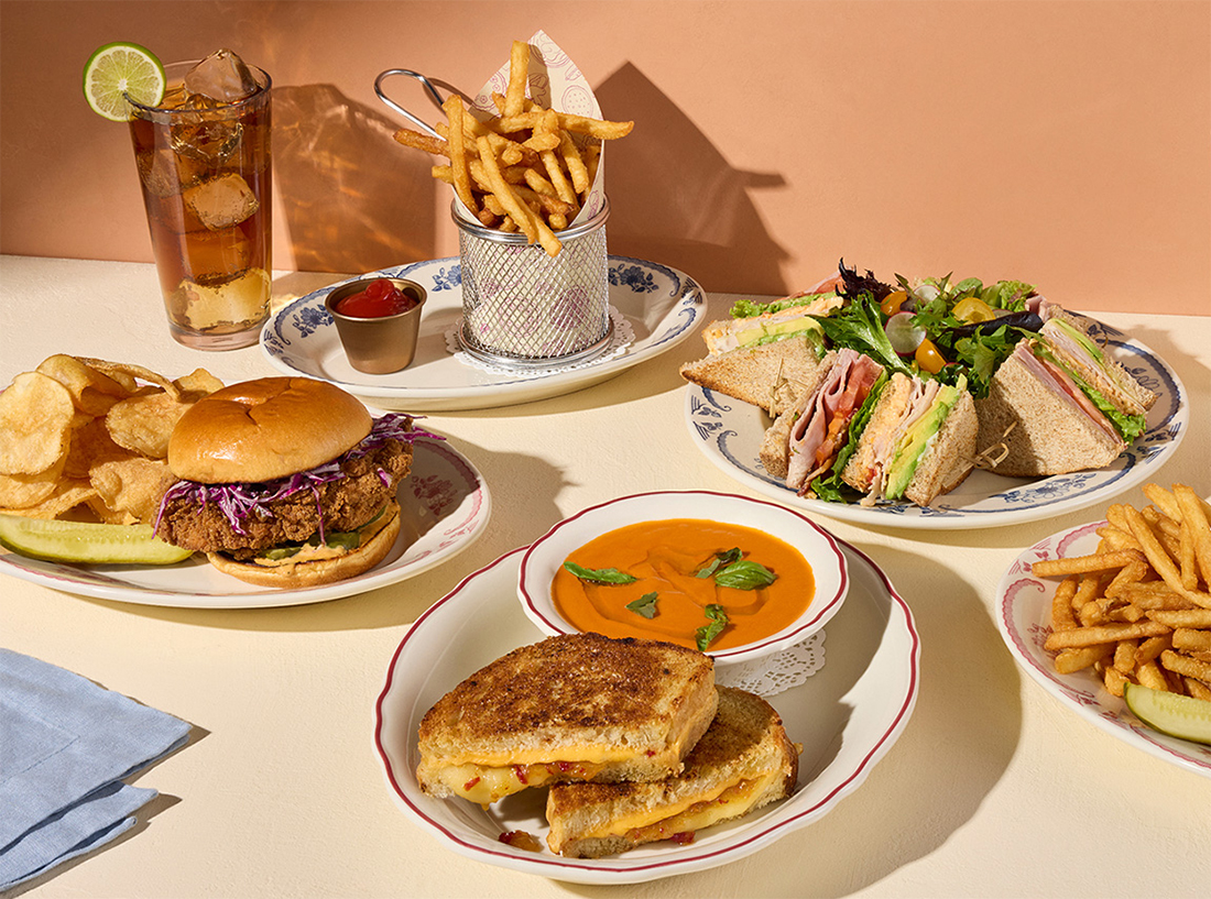 250128_Piebird_GroupSandwich_0340 250128_Piebird_GroupSandwich_0340